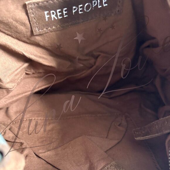 FREE PEOPLE Siren Suede Shoulder/Crossbody Bag In Coconut Shell NWT - Picture 7 of 9